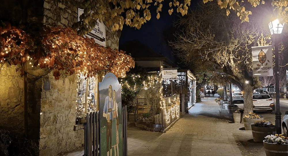 The enchanting Adelaide Hills at night 