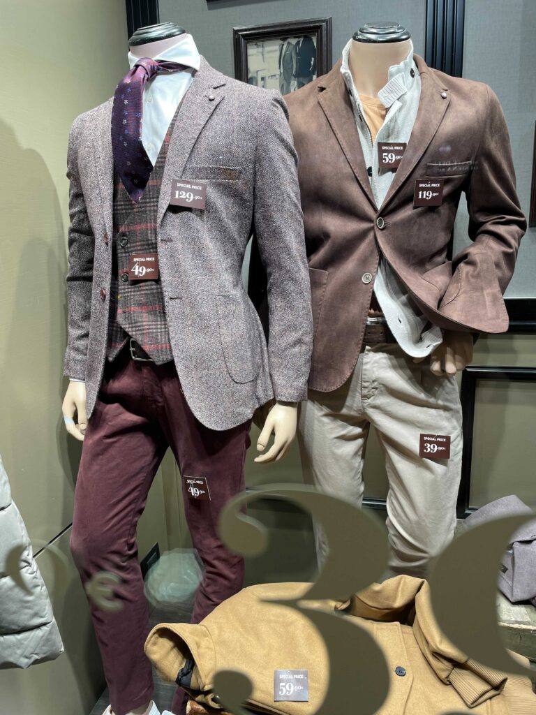 Store front tailored clothes Rome 