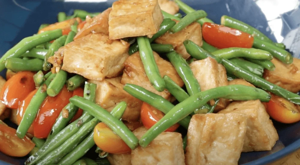 Dish with tofu