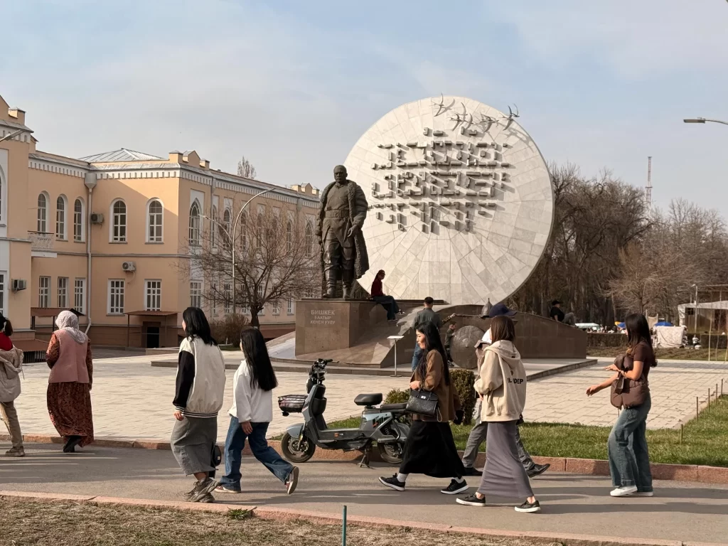 Statute in Bishkek