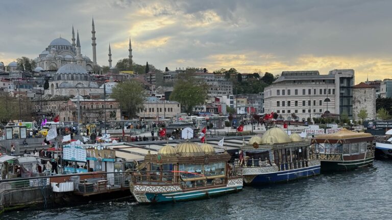 Golden Horn Esplanade