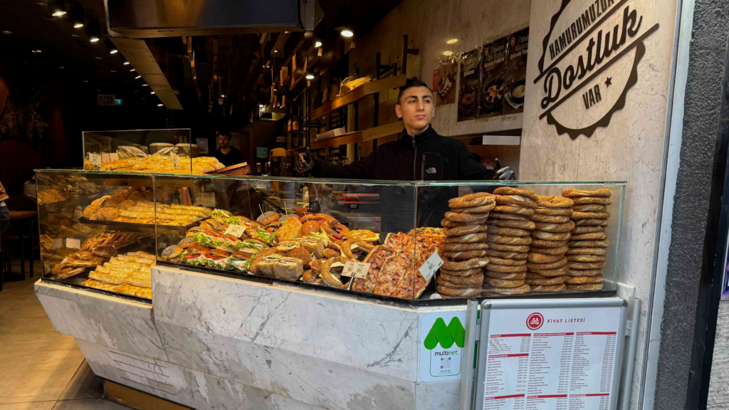 Pastry shop owner, Taksim